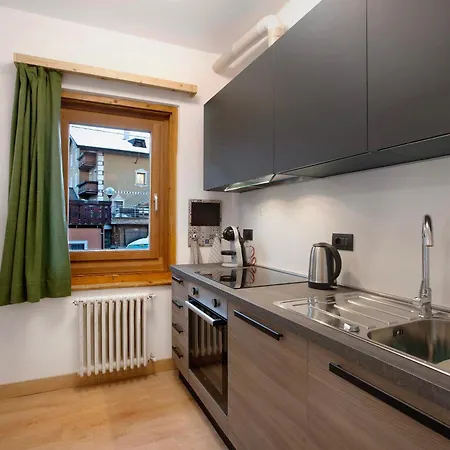 Arlecchino Apartment *